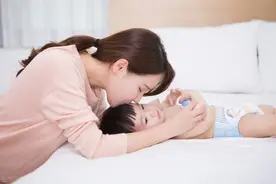 儿媳生孩子婆婆需要给钱吗？听听三位婆婆的说辞图片