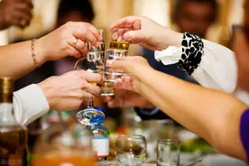 糖尿病能喝酒吗？图片