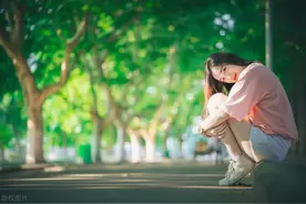 1000个恋爱故事：在最好的年纪遇见，喜欢你没道理图片