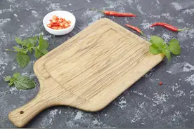 竹菜板、木菜板、塑料菜板？最健康的菜板，该怎么选？图片