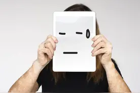 “尴尬”，特殊的羞耻感：影响群体气氛，担心人设崩塌图片