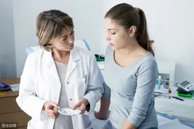 女友来例假，男子竟直呼恶心？图片