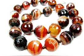 一眼辨别真假玛瑙宝石图片