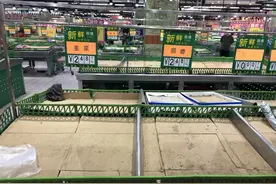 北京各大超市加倍备货，市民按需购买不必囤积图片