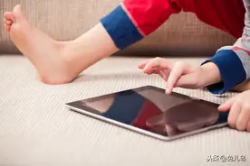 如何对付“手机ipad控”的孩子？跟着这位妈妈学，3招就够了图片