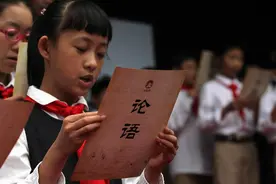 不孝敬父母的人不能交朋友，不孝的人为官，不会爱百姓图片