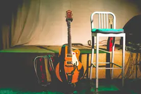 从《南山南》初识民谣图片