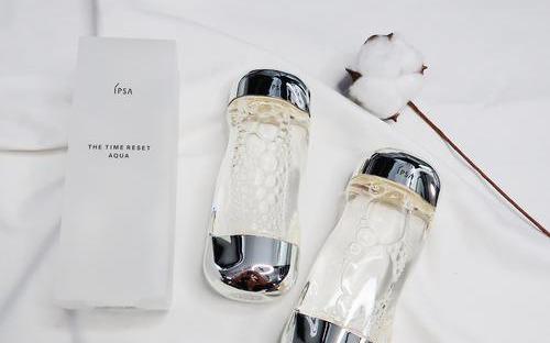 换季水乳大分析：蜜浓氨基酸超温和，IPSA自律乳很刺激？