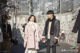 50岁婆婆遇到初恋，儿子不同意她再婚，儿媳却被她的爱情感动了图片