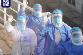 习近平@医务工作者：你们是真正的英雄图片