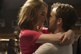 再见了，探探图片