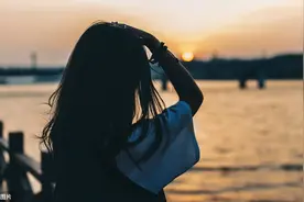 韩国电视台女厕所惊现摄像头！求求你们，别再让我辨认摄像头了图片