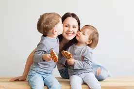 那些生二胎的妈妈，现在是什么感受？听听这三位的心里话图片