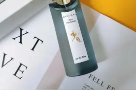 免费试香｜宝格丽蓝茶古龙，闻完想吃波利海苔图片