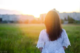 不要羡慕别人的生活，贫穷和富有是相对的概念图片