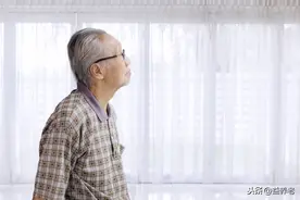 当父母提出要去养老院，我们应持怎样的态度图片