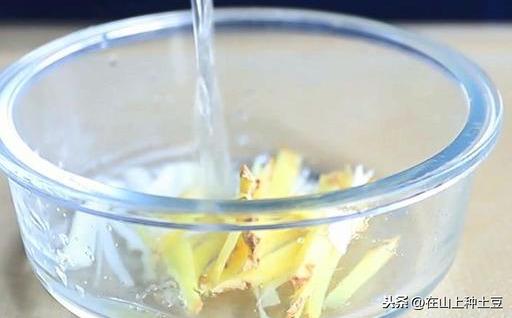 还在纠结微量元素怎么补？16种氨基酸和铁元素这一道菜全包了