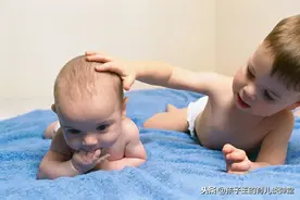 孩子学认字，可以帮助孩子和家人沟通需求，还可以戒掉手机图片