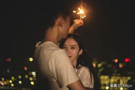 情侣之间做过的，全中别“捂脸”，真爱的酸臭味图片