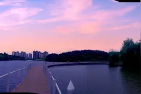 网络问政▪回音壁丨市民建议贵阳阅山湖公园修建公厕，部门：已纳入计划，十月开工图片