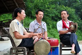 农村俗语：“兄弟分家莫为邻，女儿出嫁别同村”，这是为何？图片