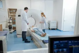 辟谣：医生就爱夸大其辞，把病往重了说？你可能没见过癌细胞加速图片