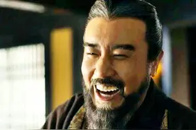 曹操有14个老婆，12个是抢来的寡妇，一代枭雄为何爱抢人妻？图片