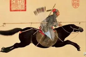 清朝一逃犯，凭借一手绝技当上乾隆侍卫，只带22人打垮1万大军图片