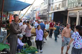汉中六旬老太被救助，头条精准弹窗，3小时后帮她找到家人图片