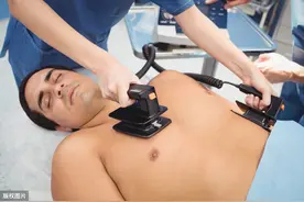 为什么有人天天喝酒没事，有人喝酒早早去世！真实故事给出答案图片