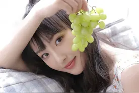 邻家美女小姐姐俏皮可爱写真图片