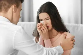 已婚男人有私生子算不算重婚罪？图片
