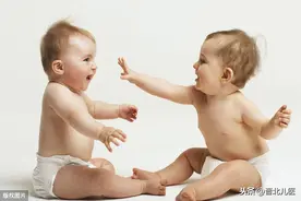 孩子出生后第一次发烧，常常是它图片