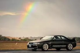 最不受待见的战神GT-R R33，改改也是很帅的图片