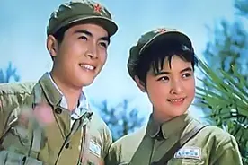 皇帝专业户唐国强，竟是第一个“奶油小生”，还被陈冲坑得不轻图片