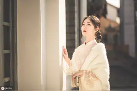 小说：大婚前我与妻子失散，苦寻50年，临终前撞到一疯子我笑了图片