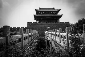 这场仗比四行仓库激烈一千倍，它才真正振奋了中国人民的抗战决心图片