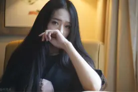 43岁离婚女人怒吼：心灵充实，填不饱肚子，没有钱，你屁都不是图片