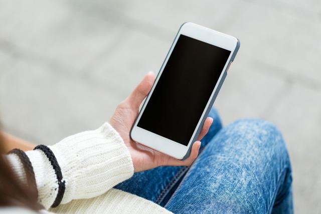 手机怎么样去除视频水印（手机视频如何去水印原来方法这么简单）