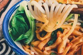 螺碗螺蛳粉柳州正宗包邮螺丝粉袋螺狮粉酸辣粉图片