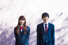 宁可闹掰，老公坚持给初恋扫墓十多年：放下遗憾才是成熟图片