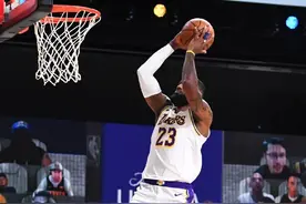 老詹没哨，湖人要求联盟调查！湖人51年来从未2-0领先被翻盘图片