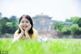 把夏天过成了诗的武汉美女图片