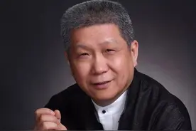 王刚和海岩说马未都：他的财富积累过程很牛，绝不是捡漏那么简单图片