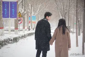 错不了，一个男生在4种时刻主动联系你，说明他真的很在乎你图片