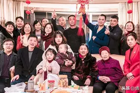 未婚男女的双方父母见面，彼此注意三点，让两家人都满意图片