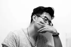 妻子有了婚外情，男人如何面对？45岁男人这3种处理方式，很实用图片