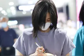 小个子穿搭典范！王子文穿短裤搭长筒靴，162cm穿出172cm既视感图片