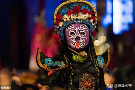 川剧变脸到底是怎么变的？我知道！图片