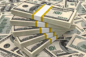 聊一聊美元和美国人的存款有多少？图片